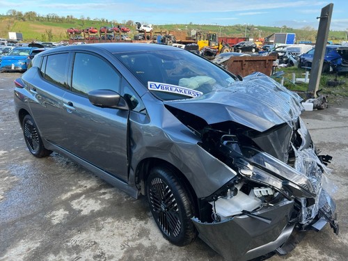 Nissan leaf breaking - nissan,