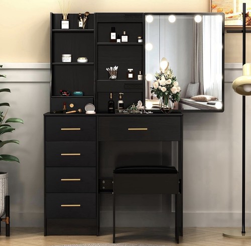 Black dressing table with - dressing,