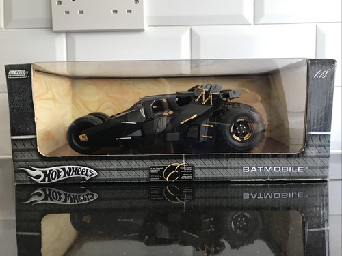 Hot wheels 2004 batmobile - wheels,