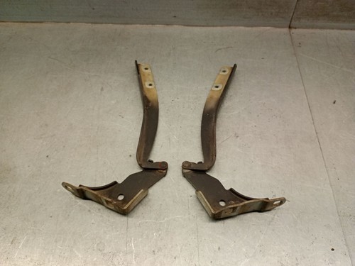 51761348 bonnet hinge - bonnet,