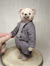 Artist teddy artist bear