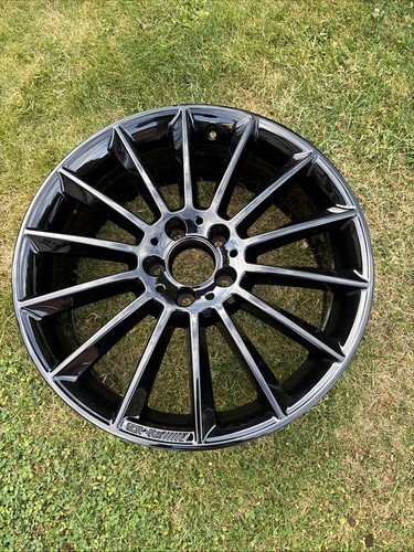 Mercedes amg alloy - 19”,