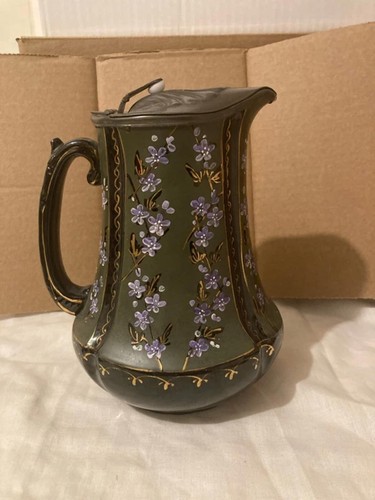 Victorian water jug with