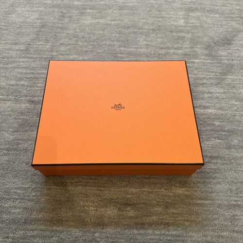 Hermes gift box - gift,