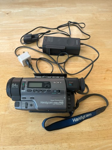 Sony handycam videohi8 84x - sony,