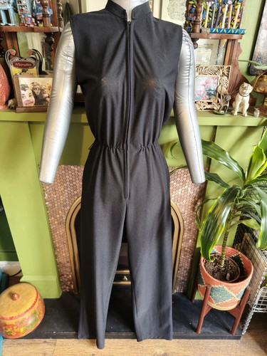 True vintage 70s black - true,