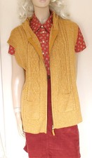 Country rose yellow zip hood