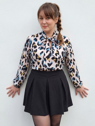 Leopard print pink - , neck