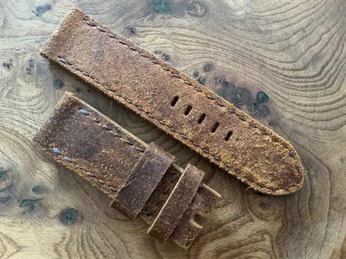 24mm distressed brown leather