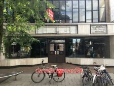 PHOTO  OLD MCDONALD'S EMPTY