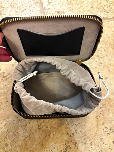 Truffle black leather - truffle,