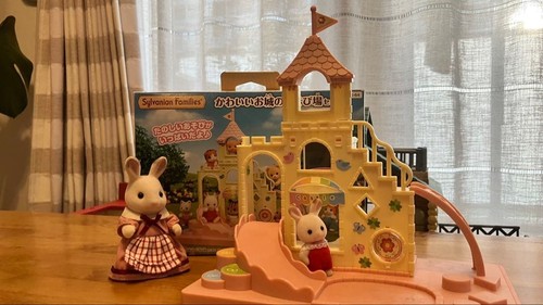 Sylvanian families cute - families, castle