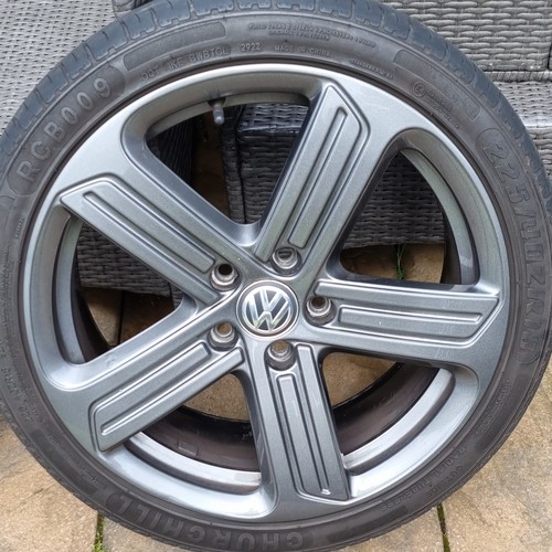 Volkswagen golf r alloys - 18”,