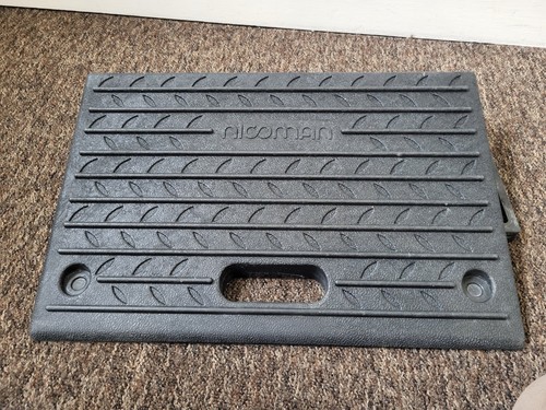 Nicoman rubber kerb ramps - rubber,