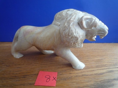 Vintage carved lion figurine - vintage,