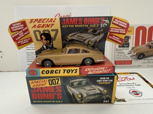 Corgi model club 261 - model, james