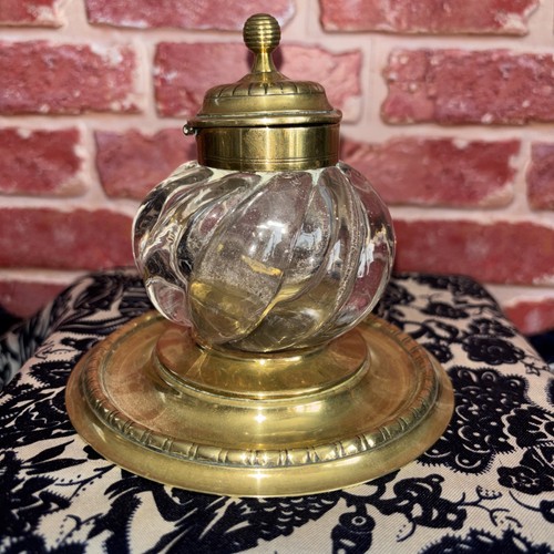 Stunning antique brass hand - brass,