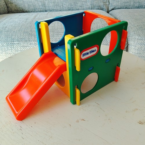 Vintage little tikes - , dolls