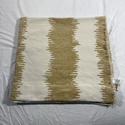Anthropologie curtain x - anthropologie,