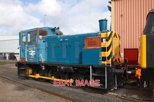 PHOTO  CLASS 03 SHUNTER 03073