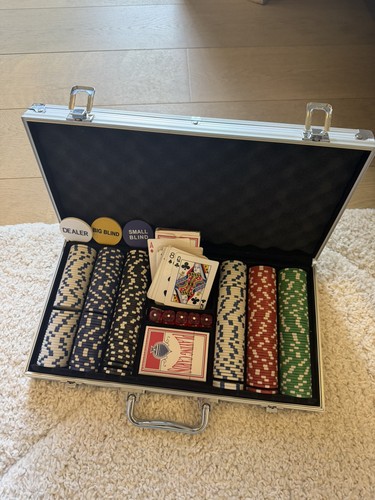 300 piece poker - 300,