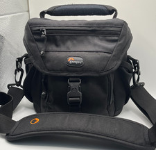 LOWEPRO Nova 140AW DSLR Black All Weather Camera Bag/Padded/W/proof cover MINTY