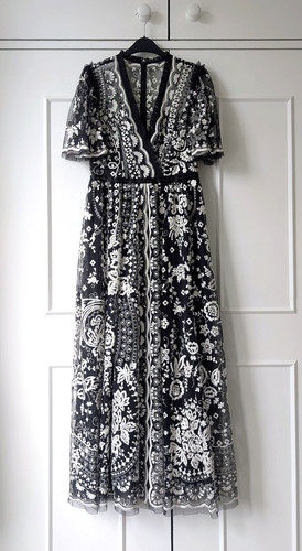 Bnwt needle thread trudy - bnwt,