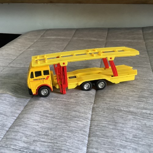 Transportation 19cm yellow car - transportation,
