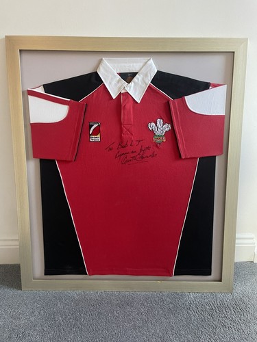 Framed welsh rugby shirt - xl,