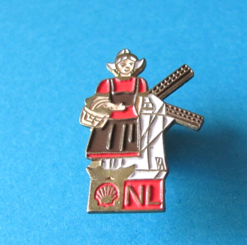 Vintage shell oil pin badge - vintage,
