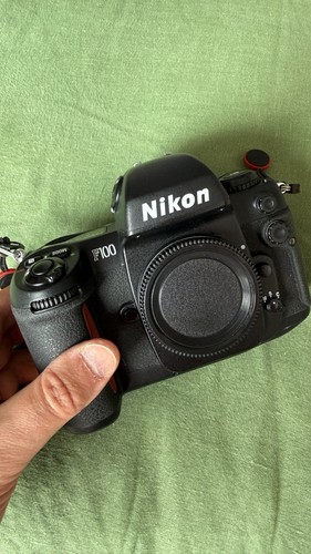 Nikon f100 boxed - -,