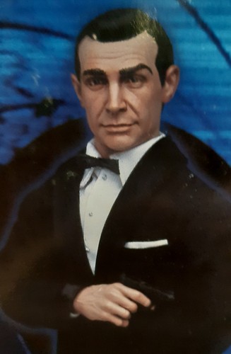 James bond figure sideshow - james,