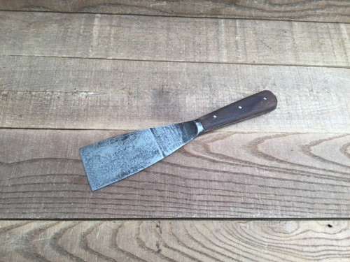 Vintage wooden handled - 2”,