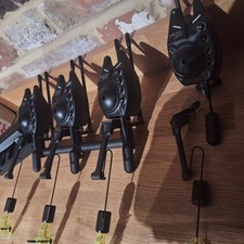 Used bite alarms Fox DX x 4