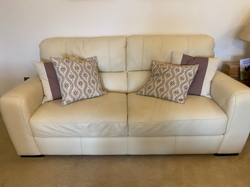 Italian cream leather - cream, three