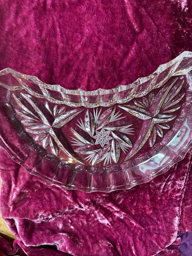 Unmarked clear cut glass - unmarked,
