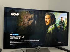 Panasonic TX-P50VT65B 50-inch