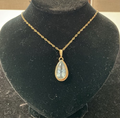 18k gold chain - with, aquamarine