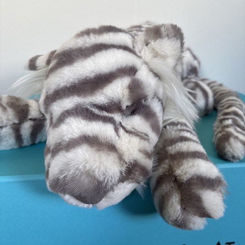 Jellycat sasha snow tiger - jellycat,