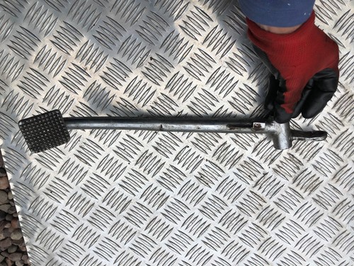 Kawasaki z750 twin - twin, brake