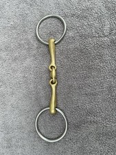 Neue Schule Tranz Angled