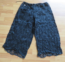 SKIF EMBROIDERED SHEER CROP