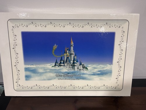Disney cast member exclusive - disney,