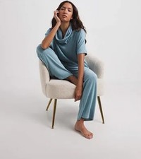 Pretty Secrets Supersoft