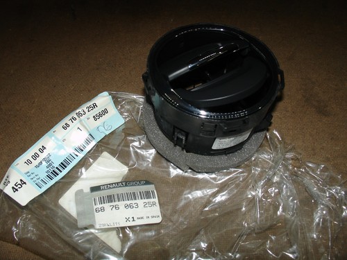 687606325r air vent grille - vent,