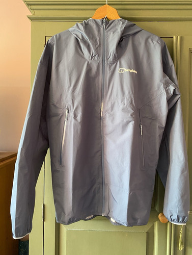 Berghaus rain motion pertex - berghaus,