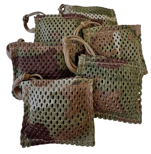 Jungle knots with pouches - with,