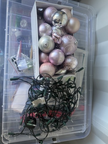 Christmas baubles pink - baubles, and