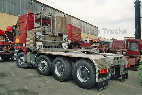 Truck photo mercedes benz - truck,