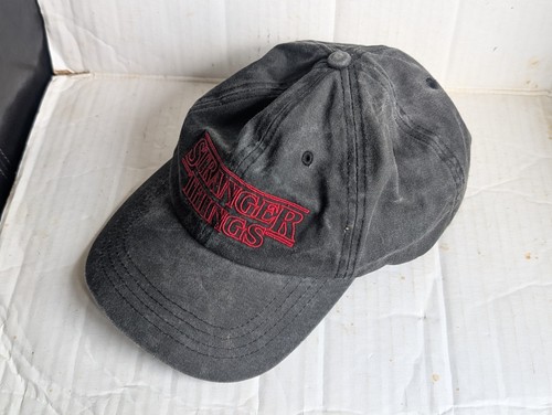 Stranger things one - stranger, size